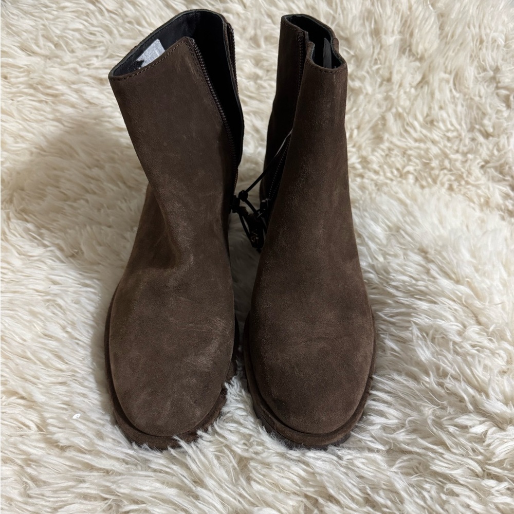 Stuart Weitzman Booties